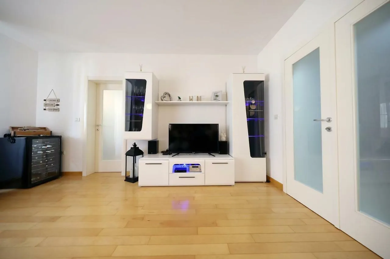 Dioniz Apartment Zadar